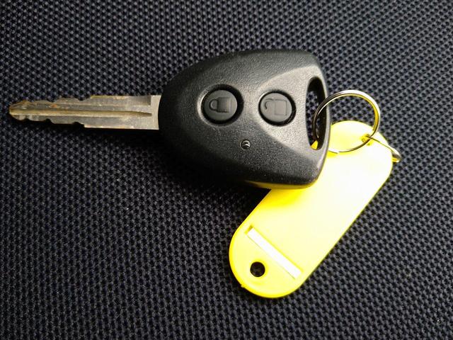 ダイハツ ムーヴl オートエアコン キーレス 禁煙車の中古車 車体価格19 8万円 08 平成 年式 走行8 5万キロ 車体色ライトゴールドm 兵庫県神戸市西区神出町小束野56 212 サンスマイルの在庫 グーネット中古車 ダイハツ ムーヴl オートエアコン キーレス 禁煙車の中古車 車体価格19 8万円 08 平成 年式 走行8 5万キロ 車体色ライトゴールドm 兵庫県神戸市西区神出町小束野56 212 サンスマイルの在庫 グーネット中古車