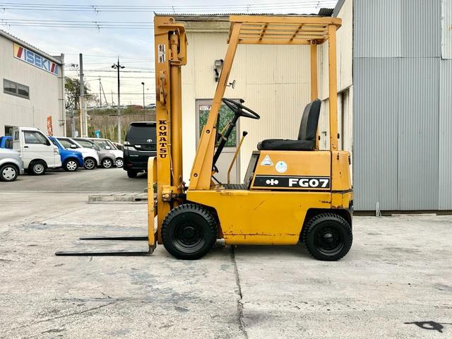 国産車その他 日本 コマツ フォークリフト キイロ FG07-2 国産車その他 日本 コマツ フォークリフト キイロ FG07-2