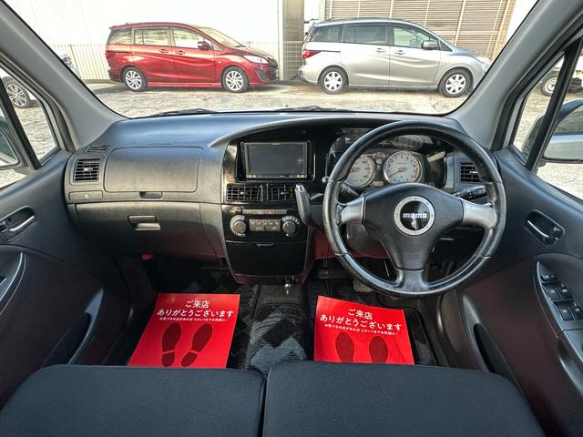 ムーヴ カスタム RS 4気筒ターボ 後期型 社外ナビ フルセグ ETC ディスチャージヘッドライト オートエアコン キーレスエントリー 禁煙車 室内クリーニング済みです(5枚目)