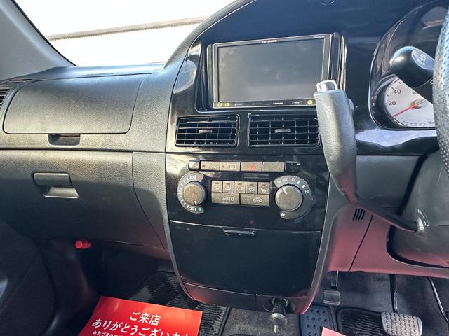 ムーヴ カスタム RS 4気筒ターボ 後期型 社外ナビ フルセグ ETC ディスチャージヘッドライト オートエアコン キーレスエントリー 禁煙車 室内クリーニング済みです(11枚目)