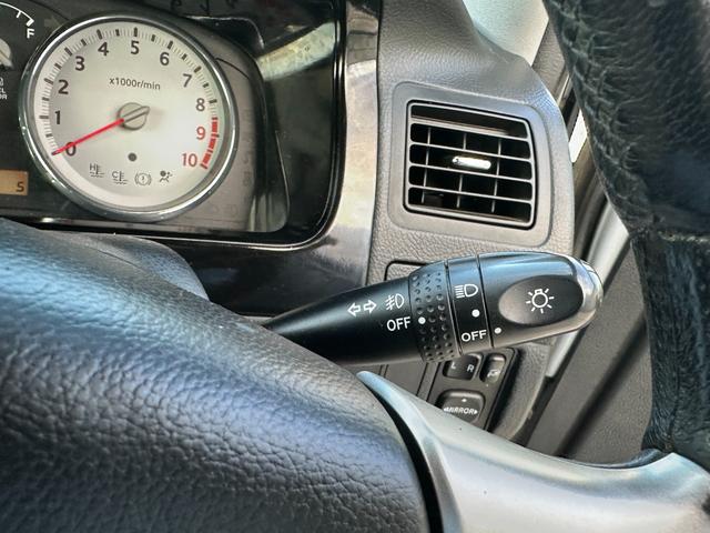 ムーヴ カスタム RS 4気筒ターボ 後期型 社外ナビ フルセグ ETC ディスチャージヘッドライト オートエアコン キーレスエントリー 禁煙車 室内クリーニング済みです(21枚目)