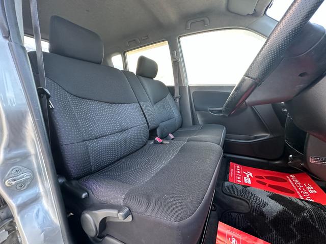 ムーヴ カスタム RS 4気筒ターボ 後期型 社外ナビ フルセグ ETC ディスチャージヘッドライト オートエアコン キーレスエントリー 禁煙車 室内クリーニング済みです(25枚目)