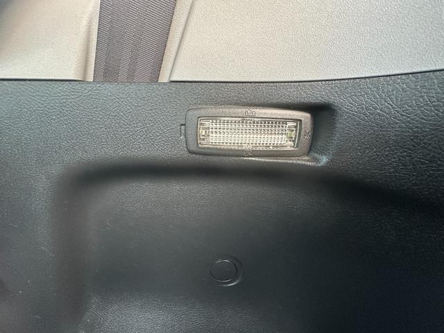 ムーヴ カスタム RS 4気筒ターボ 後期型 社外ナビ フルセグ ETC ディスチャージヘッドライト オートエアコン キーレスエントリー 禁煙車 室内クリーニング済みです(34枚目)