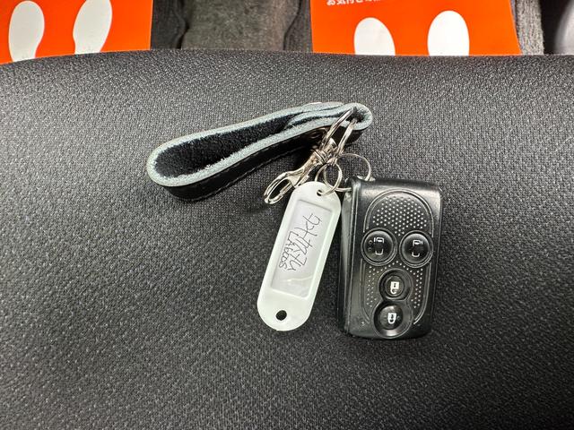 タント カスタムＲＳ　純正ナビ　フルセグ　バックカメラ　ＥＴＣ　両側パワースライドドア　アイドリングストップ　ＬＥＤヘッドライト　オートエアコン　オートライト　スマートキー　禁煙車　ワンオーナー　室内クリーニング済みです（64枚目）