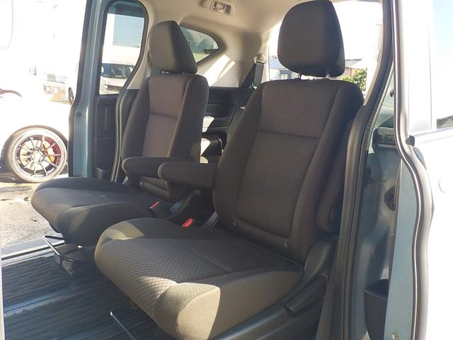 フリード Ｇ・ホンダセンシング　修復歴なし・ワンオーナー・前後ドライブレコーダー・ホンダセンシング・バックカメラ・シートヒーター・ＥＴＣ車載器・両側パワースライドドア・衝突被害軽減ブレーキ・メモリーナビ・ＣＤ＆ＤＶＤ再生可（22枚目）