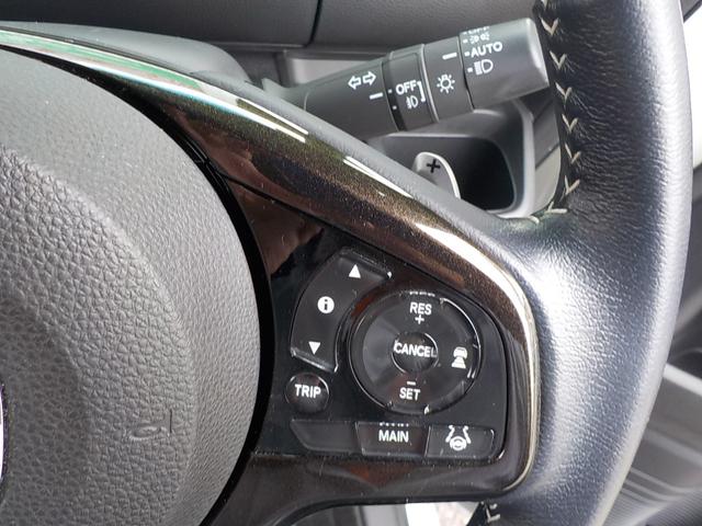 Ｎ－ＢＯＸカスタム Ｇ・Ｌターボホンダセンシング　衝突被害軽減ブレーキ・インターナビ・Ｂｌｕｅｔｏｏｔｈ・バックカメラ・シートヒーター・ＬＥＤヘッドライト・スマートキー・プッシュスタート（13枚目）