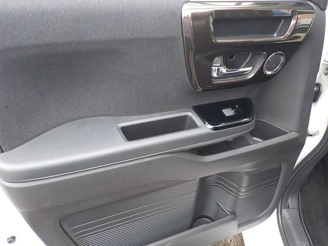Ｎ－ＢＯＸカスタム Ｇ・Ｌターボホンダセンシング　衝突被害軽減ブレーキ・インターナビ・Ｂｌｕｅｔｏｏｔｈ・バックカメラ・シートヒーター・ＬＥＤヘッドライト・スマートキー・プッシュスタート（19枚目）