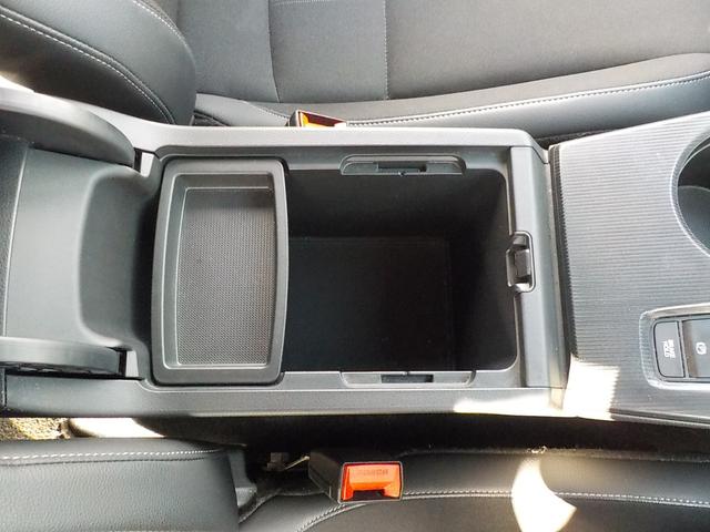 シビック LX ワンオーナー・バックカメラ・前ドライブレコーダー・ホンダセンシング・ETC・障害物センサー・シートヒーター・衝突被害軽減ブレーキ・フルセグTV・メモリーナビ(20枚目)