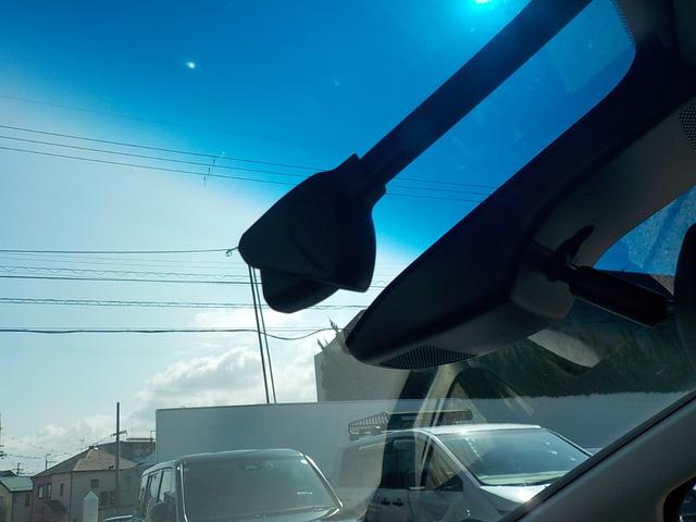 オデッセイ アブソルート・ＥＸ　ホンダセンシング・前後ドライブレコーダー・バックカメラ・Ｗエアコン・ＥＴＣ２．０・両側電動スライドドア・障害物センサー・シートヒーター・ＬＥＤヘッドライト・電動リアゲート・アルミホイール・（28枚目）