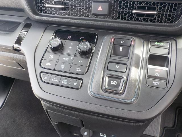 ステップワゴン e:HEVスパーダ 修復歴なし・ワンオーナー・ホンダセンシング・マルチビューカメラ・インターナビ・Bluetooth・バックカメラ・後席モニター・ETC(17枚目)