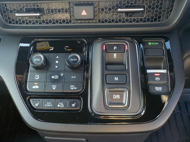 ステップワゴン e:HEVスパーダ ワンオーナー・ホンダコネクト・ホンダセンシング・バックカメラ・アドバンスドルームミラー・前後ドライブレコーダー・LEDヘッドライト・シートヒーター・Wエアコン・ハーフレザーシート(21枚目)