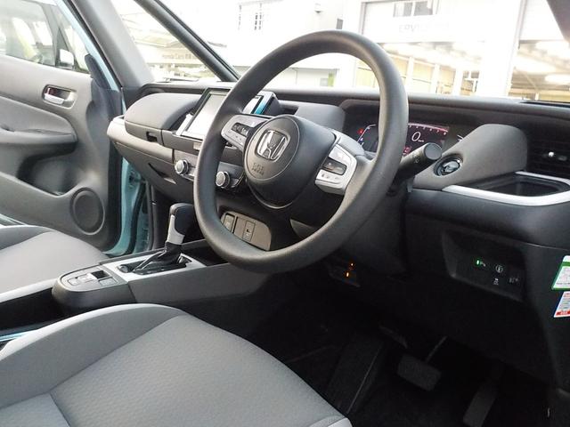 フィット クロスター　ワンオーナー・ツートンボディカラー・ホンダセンシング・Ｂｌｕｅｔｏｏｔｈ・バックカメラ・障害物センサー・衝突被害軽減ブレーキ・ＣＤ＆ＤＶＤ再生可・ＬＥＤヘッドライト（21枚目）