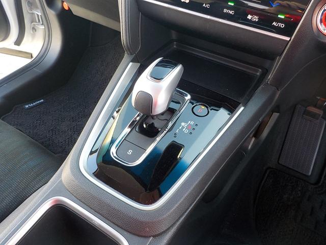シャトル ハイブリッドＸホンダセンシング　修復歴なし・ワンオーナー・ホンダセンシング・インターナビ・Ｂｌｕｅｔｏｏｔｈ・シートヒーター・ＥＴＣ（18枚目）
