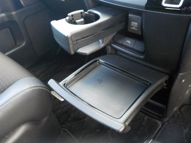 ステップワゴンスパーダ スパーダ・クールスピリット ホンダセンシング 修復歴なし・ワンオーナー・ホンダセンシング・インターナビ・Bluetooth・シートヒーター・両側パワースライドドア・LEDヘッドライト・スマートキー・プッシュスタート(9枚目)