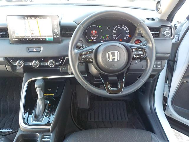 ヴェゼル ｅ：ＨＥＶＺ　ワンオーナー・前後ドライブレコーダー・バックカメラ・マルチビューカメラ・ＥＴＣ２．０・シートヒーター・衝突被害軽減ブレーキ・ＬＥＤヘッドライト・ハーフレザーシート・メモリーナビ・フルセグＴＶ（12枚目）