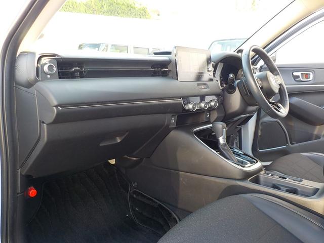 ヴェゼル ｅ：ＨＥＶＺ　ワンオーナー・前後ドライブレコーダー・バックカメラ・マルチビューカメラ・ＥＴＣ２．０・シートヒーター・衝突被害軽減ブレーキ・ＬＥＤヘッドライト・ハーフレザーシート・メモリーナビ・フルセグＴＶ（28枚目）