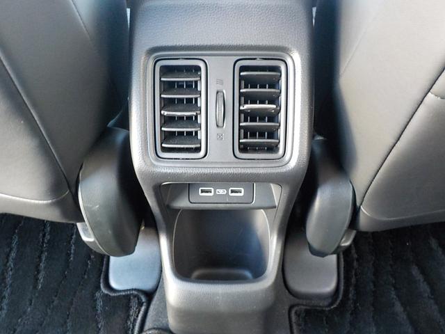 ヴェゼル ｅ：ＨＥＶＺ　ワンオーナー・前後ドライブレコーダー・バックカメラ・マルチビューカメラ・ＥＴＣ２．０・シートヒーター・衝突被害軽減ブレーキ・ＬＥＤヘッドライト・ハーフレザーシート・メモリーナビ・フルセグＴＶ（35枚目）