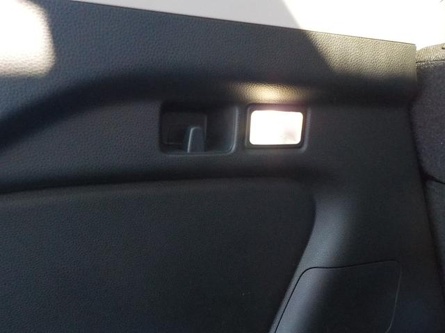 ヴェゼル ｅ：ＨＥＶＺ　ワンオーナー・前後ドライブレコーダー・バックカメラ・マルチビューカメラ・ＥＴＣ２．０・シートヒーター・衝突被害軽減ブレーキ・ＬＥＤヘッドライト・ハーフレザーシート・メモリーナビ・フルセグＴＶ（44枚目）