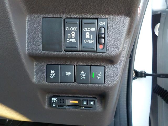 フリードハイブリッド ハイブリッド・Ｇホンダセンシング　ワンオーナー・ホンダセンシング・・前後ドライブレコーダー・メモリーナビ・フルセグＴＶ・ＥＴＣ車載器・両側電動スライドドア（12枚目）