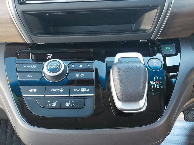 フリードハイブリッド ハイブリッド・Ｇホンダセンシング　ワンオーナー・ホンダセンシング・前後ドライブレコーダー・ＥＴＣ車載器・シートヒーター・バックカメラ・衝突被害軽減ブレーキ・両側電動スライドドア・ＬＥＤヘッドライト・フルセグＴＶ・メモリーナビ（17枚目）