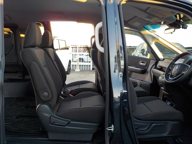 フリードハイブリッド ハイブリッド・Ｇホンダセンシング　ワンオーナー・ホンダセンシング・前後ドライブレコーダー・ＥＴＣ車載器・シートヒーター・バックカメラ・衝突被害軽減ブレーキ・両側電動スライドドア・ＬＥＤヘッドライト・フルセグＴＶ・メモリーナビ（30枚目）