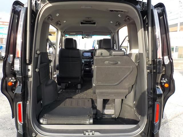 ステップワゴンスパーダ スパーダ・クールスピリットホンダセンシング　ワンオーナー・ホンダセンシング・前後ドライブレコーダー・バックカメラ・シートヒーター・リアモニター・ＨＤＭＩ・両側電動スライドドア・ＬＥＤヘッドライト・衝突被害軽減ブレーキ（31枚目）