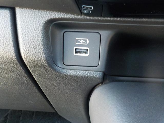 ヴェゼル ｅ：ＨＥＶＺ　ワンオーナー・バックカメラ・前後ドライブレコーダー・ホンダコネクト・ホンダセンシング・障害物センサー・ステアリングヒーター・ＥＴＣ２．０・ＬＥＤヘッドライト・フロントフォグライト（15枚目）