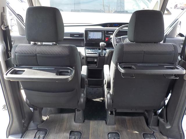 ステップワゴンスパーダ スパーダ ワンオーナー・Bluetooth・ホンダセンシング・バックカメラ・衝突被害軽減ブレーキ・ETC車載器・両側電動スライドドア・LEDヘッドライト・ウォークスルー・CD&DVD再生可(28枚目)