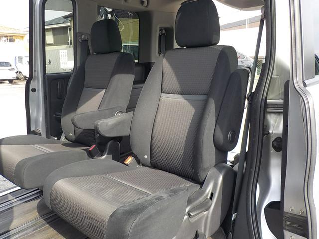 ステップワゴンスパーダ スパーダ ワンオーナー・Bluetooth・ホンダセンシング・バックカメラ・衝突被害軽減ブレーキ・ETC車載器・両側電動スライドドア・LEDヘッドライト・ウォークスルー・CD&DVD再生可(30枚目)