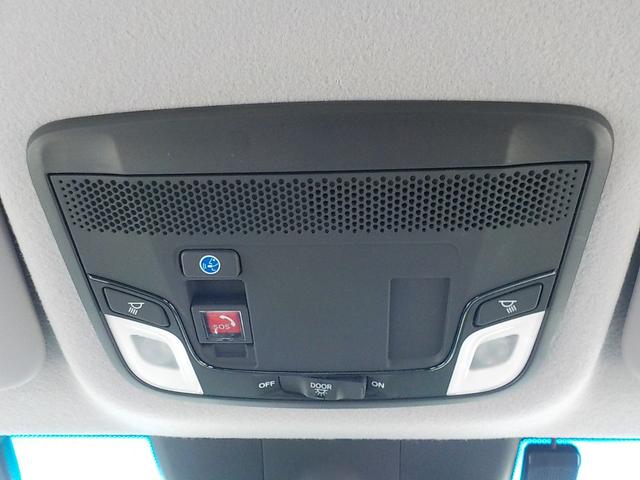 フィット ｅ：ＨＥＶホーム　ワンオーナー・Ｂｌｕｅｔｏｏｔｈ・バックカメラ・ナビ連動前後ドライブレコーダー・ＥＴＣ車載器・障害物センサー・ＣＤ＆ＤＶＤ再生可・ＬＥＤヘッドライト・衝突被害軽減ブレーキ・ハーフレザーシート（13枚目）