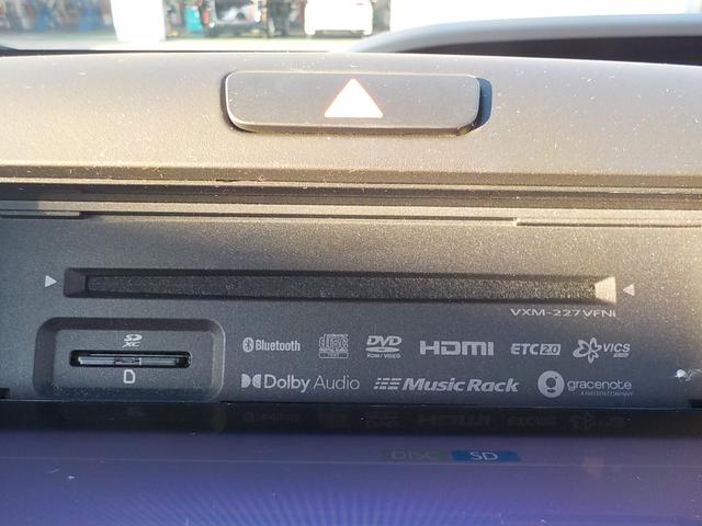 �D���ȉ��y�̃��h���[���ԓ��ŗ�������f�G���Ǝv���܂��񂩁H�������������������I�[�f�B�I����������Ă���܂��B