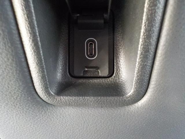 ステップワゴン ｅ：ＨＥＶスパーダプレミアムライン　ワンオーナー・前後ドライブレコーダー・１列目２列目シートヒーター・Ｗエアコン・両側電動スライドドア・ＬＥＤヘッドライト・電動リアゲート・オットマン・ＣＤ＆ＤＶＤ再生可（32枚目）