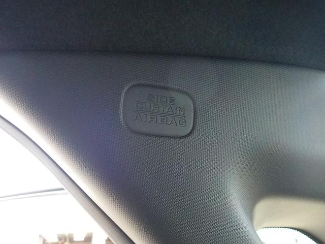 �T�C�h�J�[�e���G�A�o�b�N