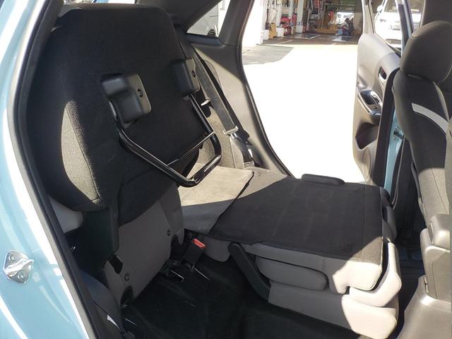 フィット ｅ：ＨＥＶクロスター　ワンオーナー・Ｂｌｕｅｔｏｏｔｈ・バックカメラ・ホンダコネクト・ホンダセンシング・前ドライブレコーダー・ＥＴＣ２．０車載器・障害物センサー・衝突被害軽減ブレーキ・ＬＥＤヘッドライト（32枚目）