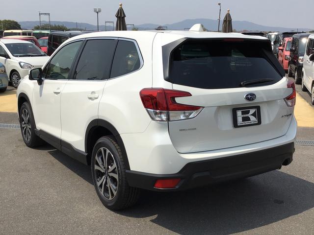 プレミアム 4WD SUV パワーシート シートヒーター(9枚目)