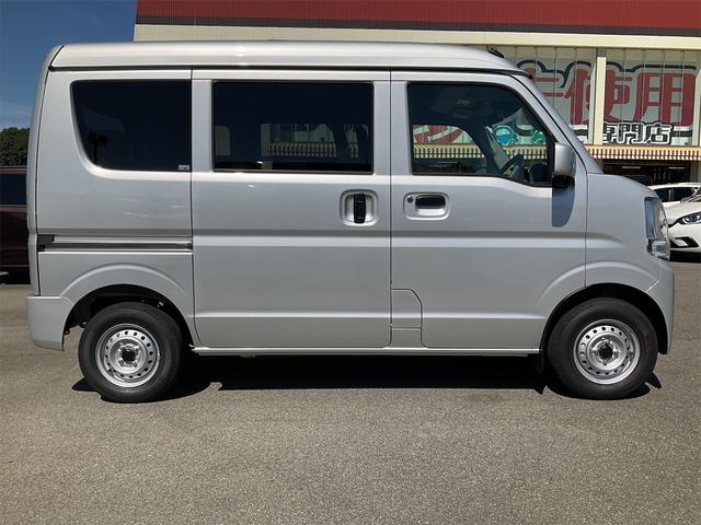 日産 NV100クリッパーバン 7枚目