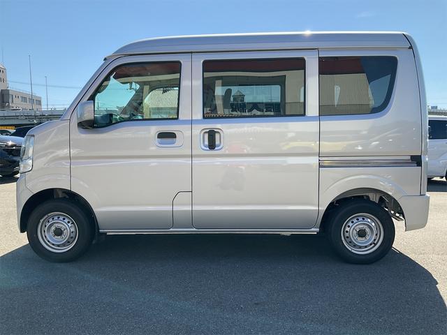 日産 NV100クリッパーバン 8枚目