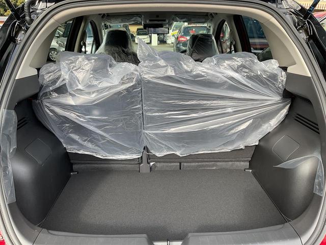 G レザーエディション 登録済み未使用車 全周囲カメラ ナビ クリアランスソナー アダプティブクルーズコントロール 衝突被害軽減システム アルミホイール LEDランプ 革シート スマートキー 電動格納ミラー シートエアコン(40枚目)