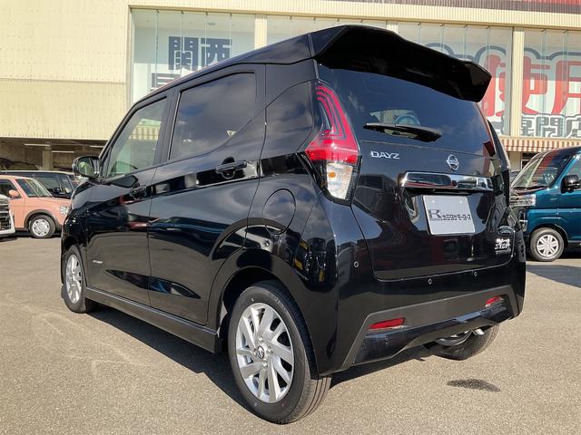 ハイウェイスター X 届け出済み未使用車 全周囲カメラ クリアランスソナー アダプティブクルーズコントロール レーンアシスト 衝突被害軽減システム オートライト LEDヘッドランプ スマートキー アイドリングストップ(6枚目)