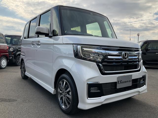 L 届け出済み未使用車 バックカメラ 両側スライド・片側電動 クリアランスソナー アダプティブクルーズコントロール レーンアシスト 衝突被害軽減システム オートライト LEDヘッドランプ スマートキー(3枚目)