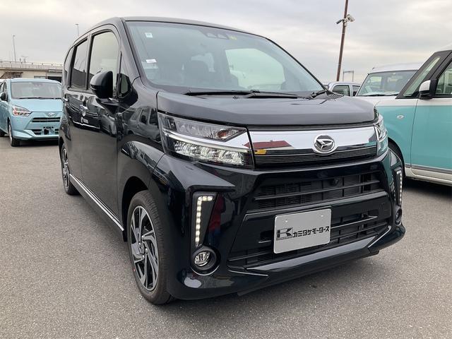 カスタム RS ハイパーリミテッドSAIII 届け出済み未使用車 全周囲カメラ 衝突被害軽減システム オートマチックハイビーム オートライト LEDヘッドランプ スマートキー アイドリングストップ 電動格納ミラー シートヒーター ベンチシート(3枚目)