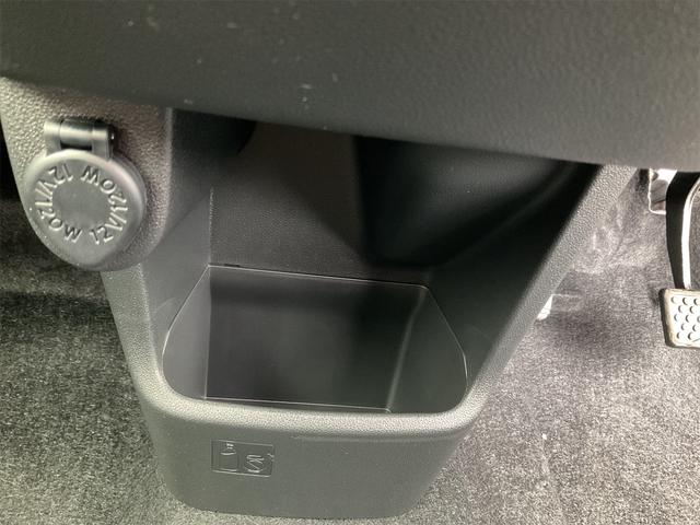 カスタム RS ハイパーリミテッドSAIII 届け出済み未使用車 全周囲カメラ 衝突被害軽減システム オートマチックハイビーム オートライト LEDヘッドランプ スマートキー アイドリングストップ 電動格納ミラー シートヒーター ベンチシート(19枚目)