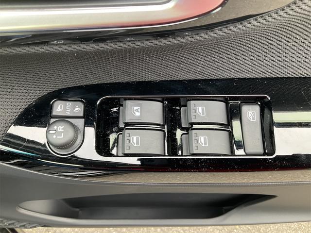 カスタム RS ハイパーリミテッドSAIII 届け出済み未使用車 全周囲カメラ 衝突被害軽減システム オートマチックハイビーム オートライト LEDヘッドランプ スマートキー アイドリングストップ 電動格納ミラー シートヒーター ベンチシート(25枚目)