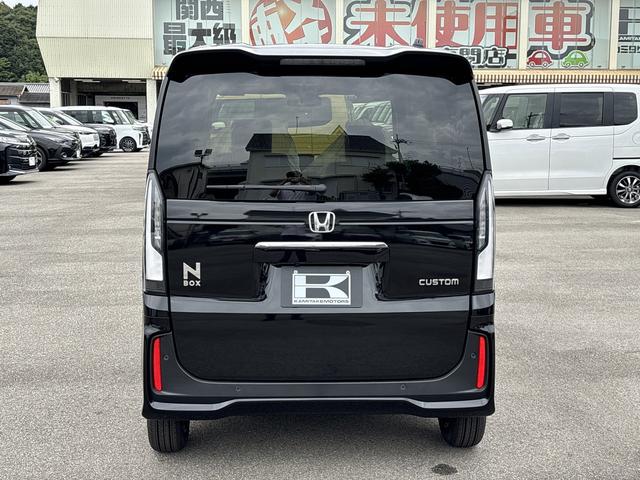ホンダ Ｎ－ＢＯＸカスタム 6枚目