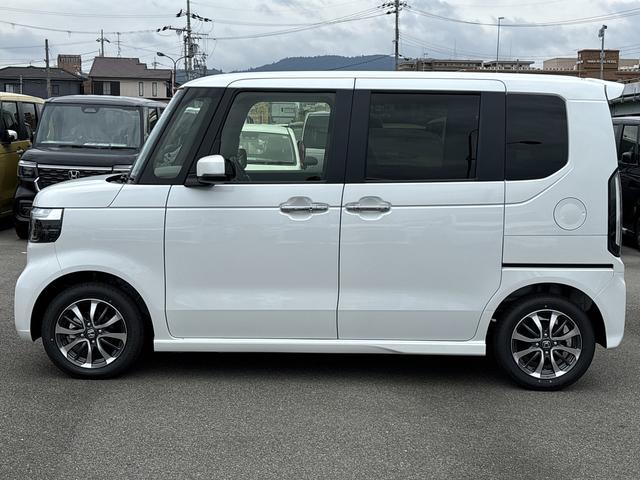 ホンダ Ｎ－ＢＯＸカスタム 18枚目