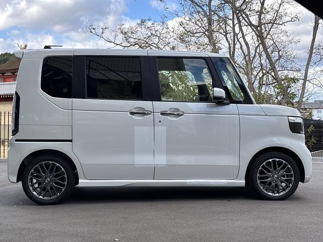 ホンダ Ｎ－ＢＯＸカスタム 14枚目