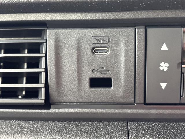 ホンダ Ｎ－ＢＯＸカスタム 28枚目