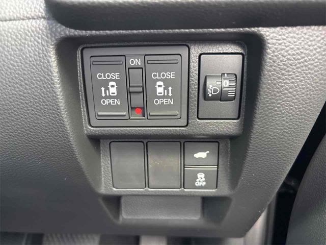 ホンダ ステップワゴン 18枚目