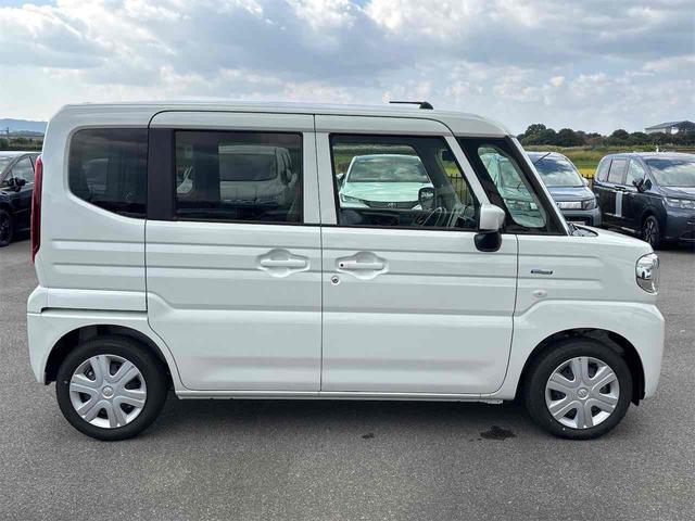 スズキ スペーシア 4枚目