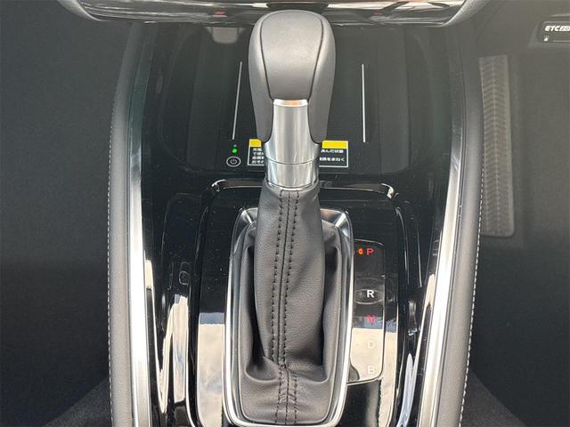 ホンダ ヴェゼル 19枚目